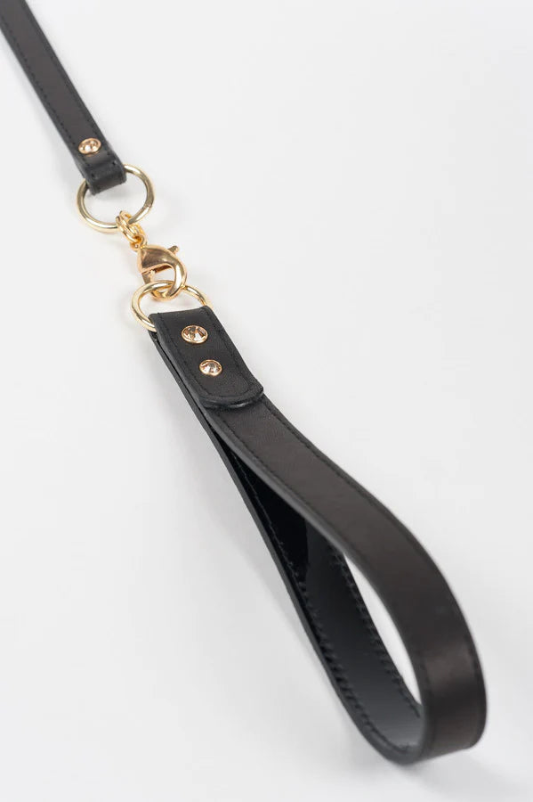 Caviar Leather Lead