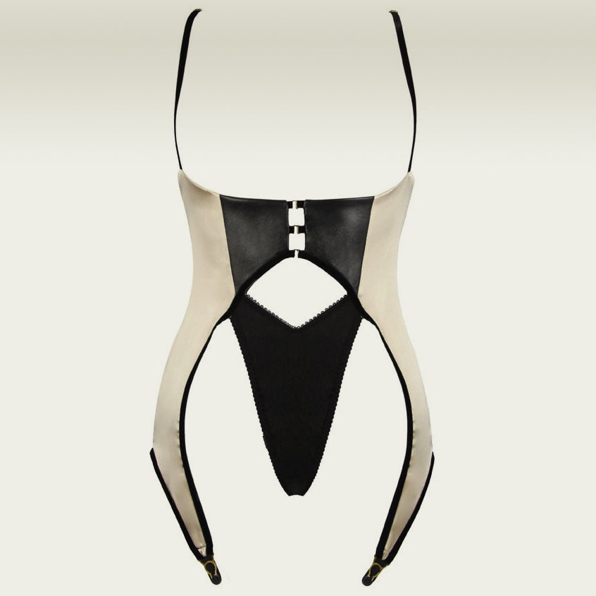 Romantic Open Leather Waspie